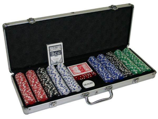 Pokerkoffer mit Chips